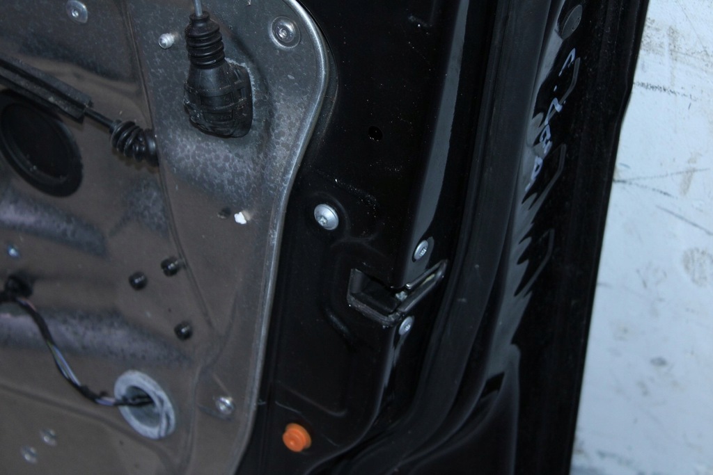 фото №7, Двері праве перед передні mercedes w204