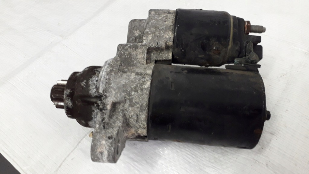 Стартер vw golf 4 bora 1.6 fsi bad 110km ideal Ціна