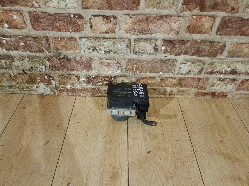 фото №1, Насос abs 95996701 chevrolet spark iii m300 2013 rok