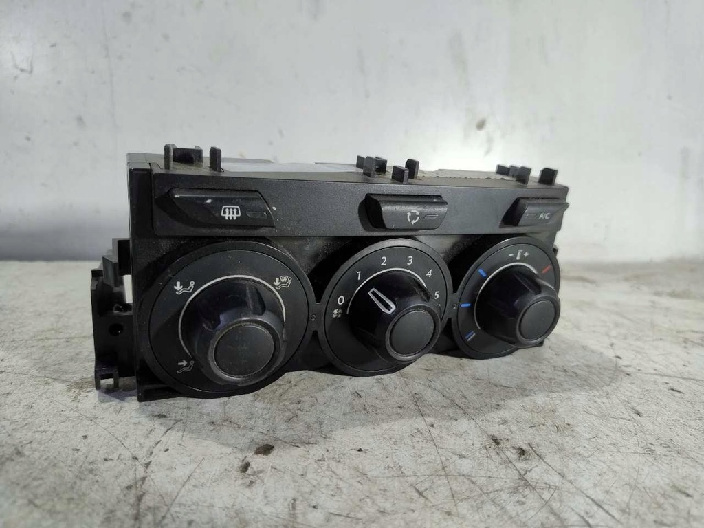 фото №1, Панель кондиционера citroen c3 ii