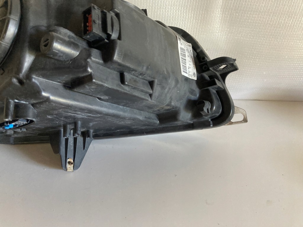 Лампа перед лівий ксенон opel insignia a 08-13 13226792 Оригінал