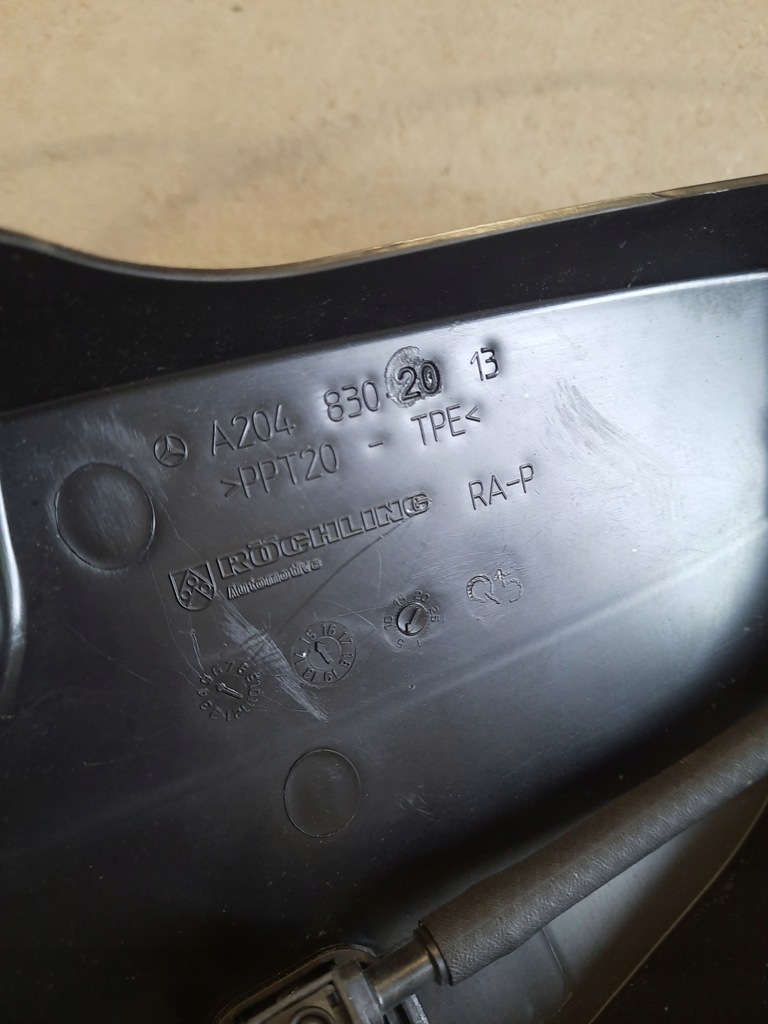 фото №11, Mercedes glk x204 09-15 жабо пластиковый a2048302013 usa