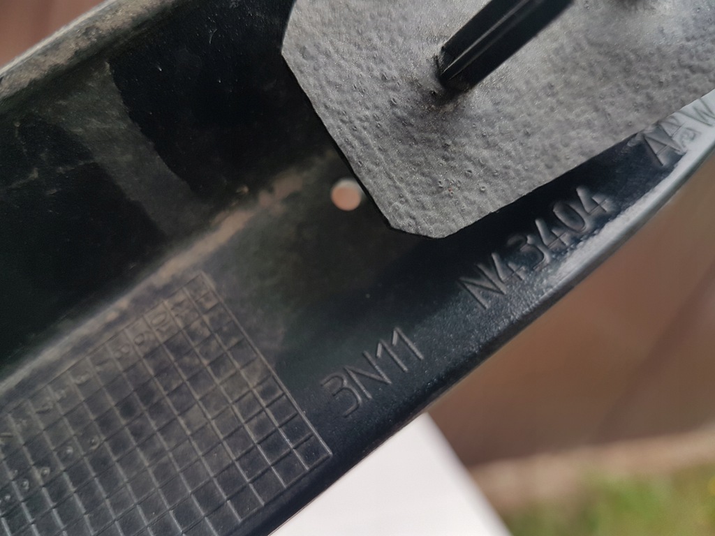 фото №9, Молдинг накладка крышки багажника - ford fusion