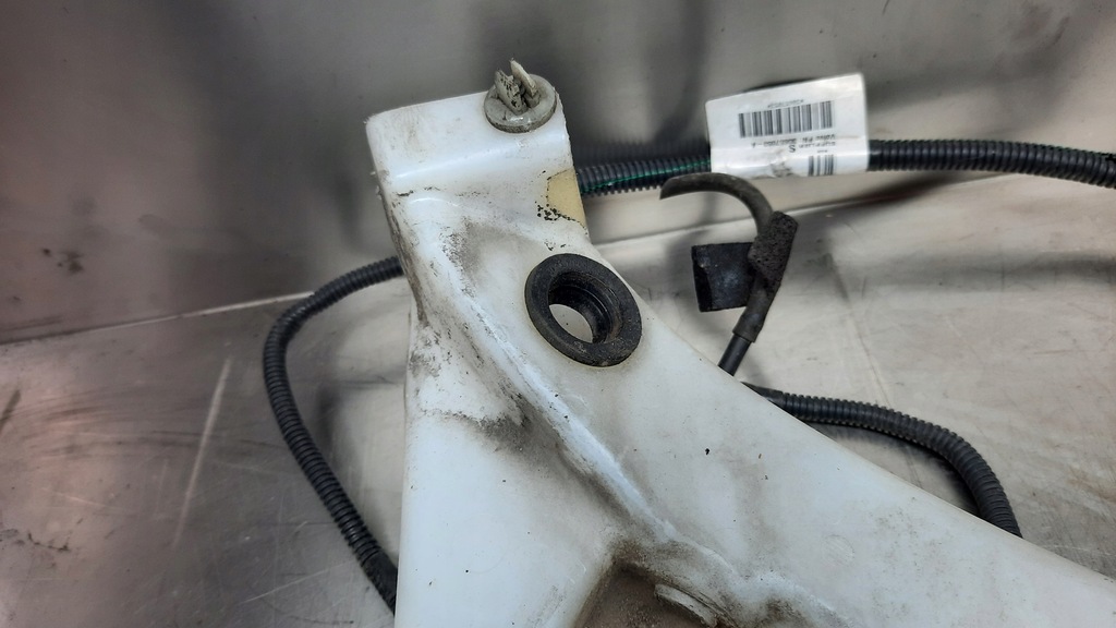 фото №6, Бачок жидкость омывателя 30657122 volvo v50 s40 ii 04-12