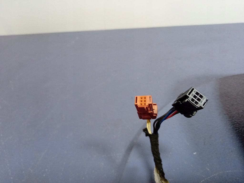 Peugeot 207 зеркало левое 2+5 pin 96806498xt ktp Недорого