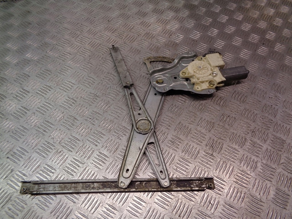 фото №1, Механизм моторчик стекло toyota оригинальный номер 69810-05050