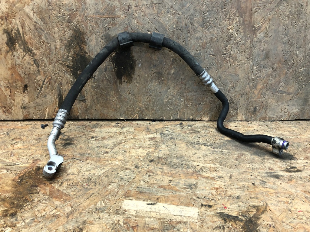 фото №1, Audi оригінальний номер 4g0260701j трубка шланг кондиціонера кондиціонер