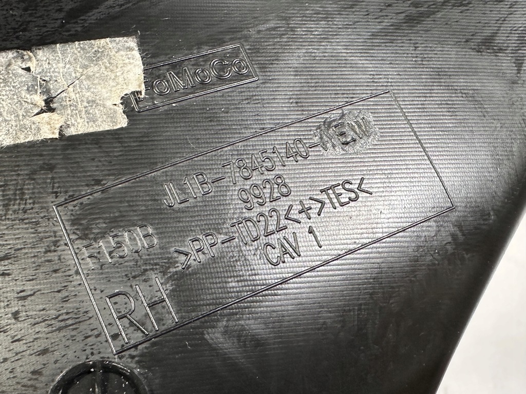 фото №7, Прокладка ущільнювачі задня задня багажника ford expedition 2018 - 2022