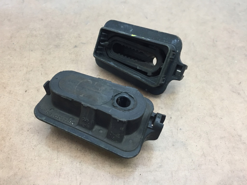 фото №1, Citroen ds7 гумовий елемент кронштейн радіатора