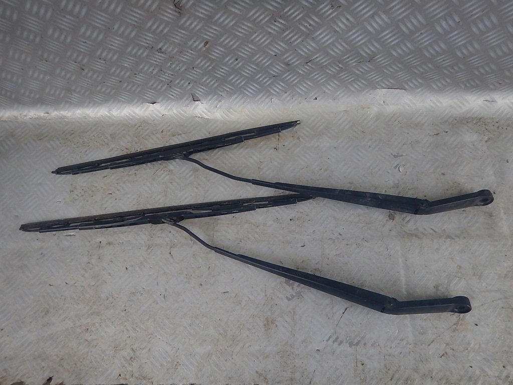 фото №1, Nissan titan 04- важіль важелі двірник