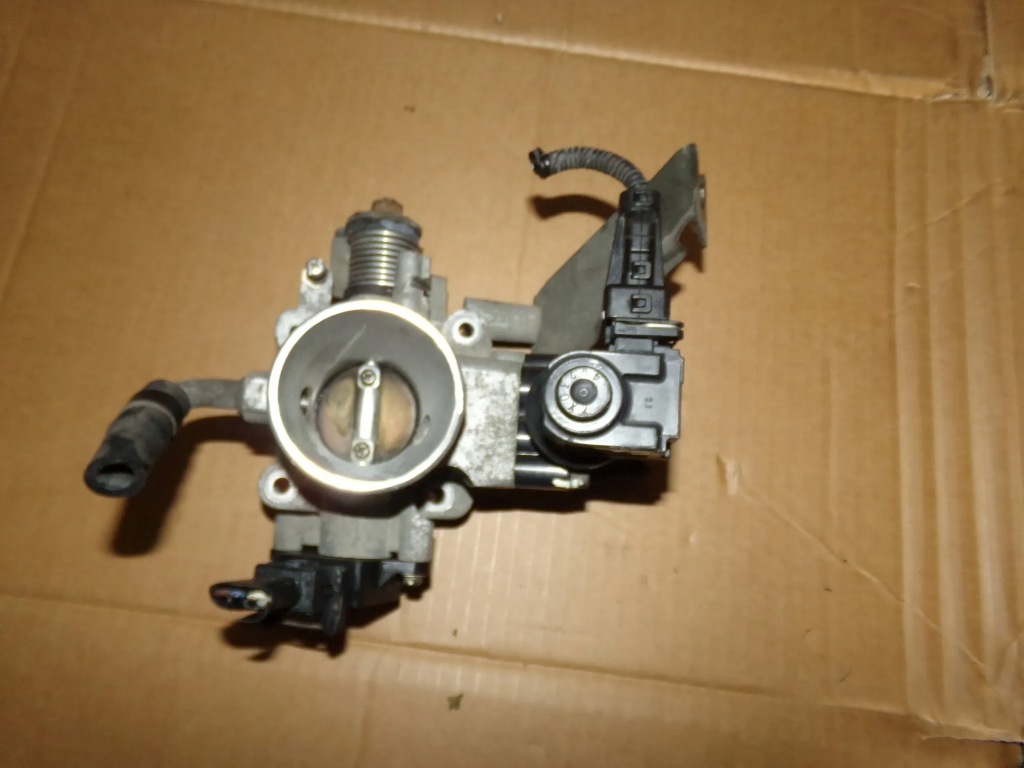 Купить Дроссельная заслонка kia rio 1.3 1.4 1.5 b