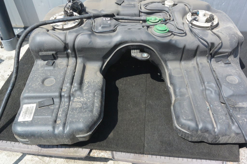 фото №6, Бак пального 4.8 бензин v8 n62 bmw x5 e7