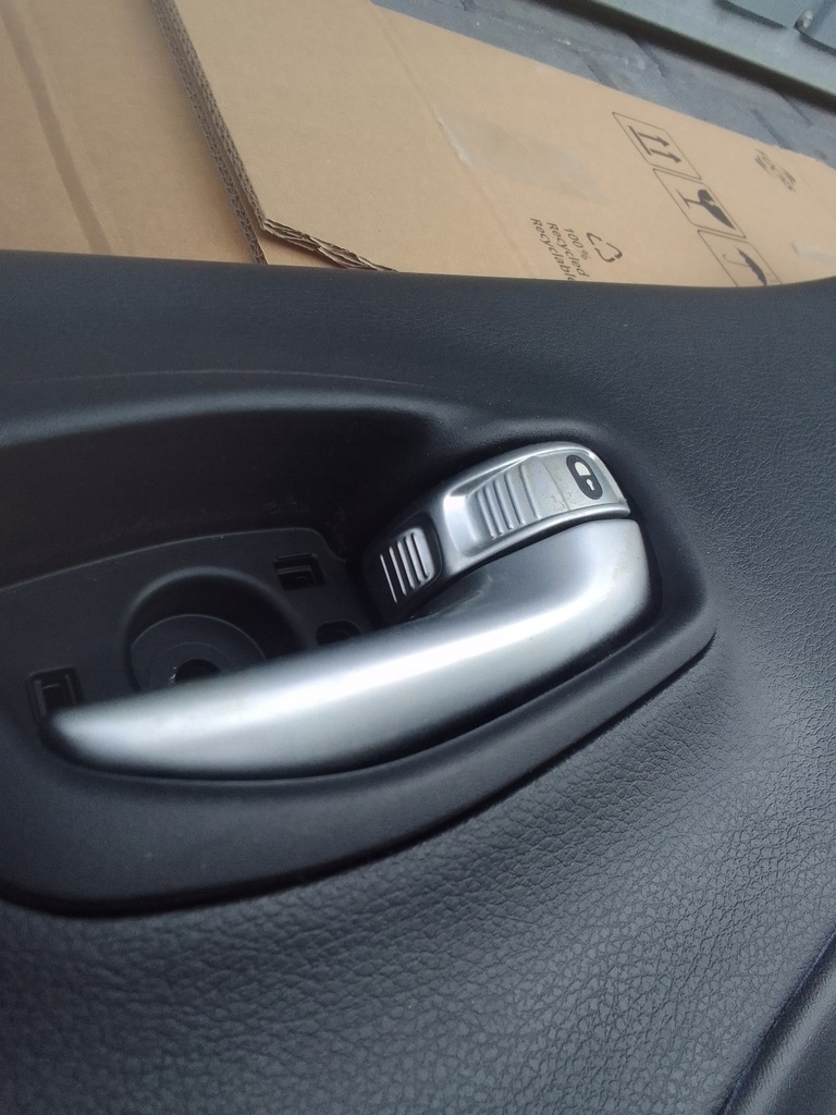 фото №13, Jeep compass ii 17- обшивка дверь левый правый задняя usa