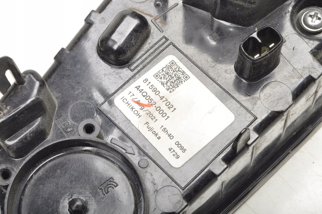 фото №8, Toyota prius iv лампа ліва задня лівий задня 81590-47021