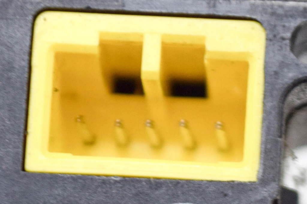 фото №5, Audi a8 d2 4d привод крышки отопителя 4d0820511a 063700-5001 2001