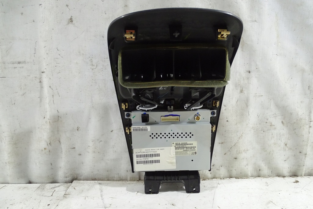 фото №13, Journey freemont дисплей екран 05064993ai doty