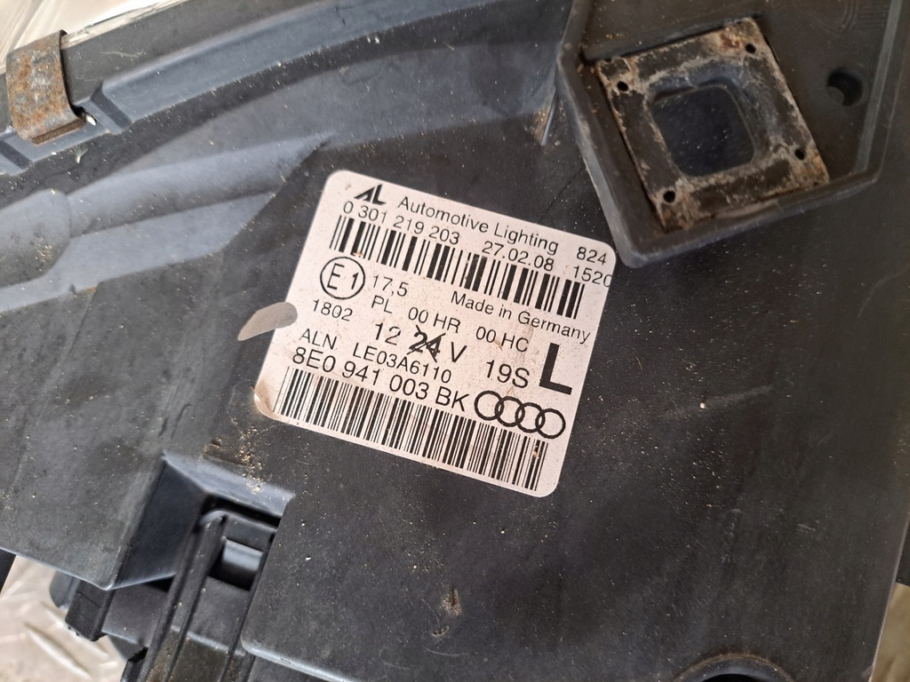 фото №9, Audi a4 b7 лампа левая перед 8e0941003bk