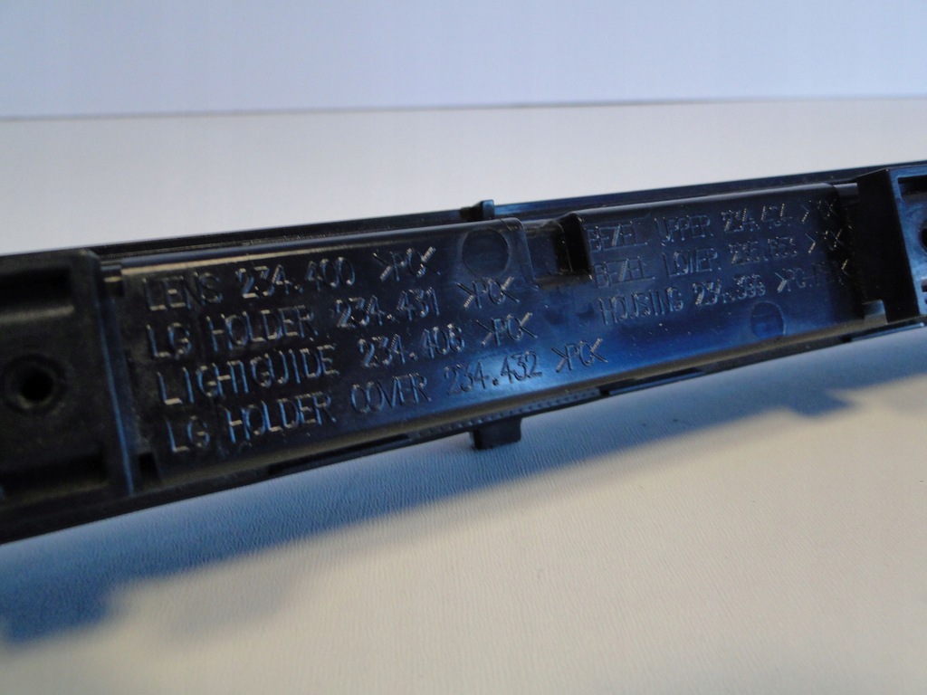 фото №11, Mercedes лампа передня led drl середня eqa h243 243 eqb x243