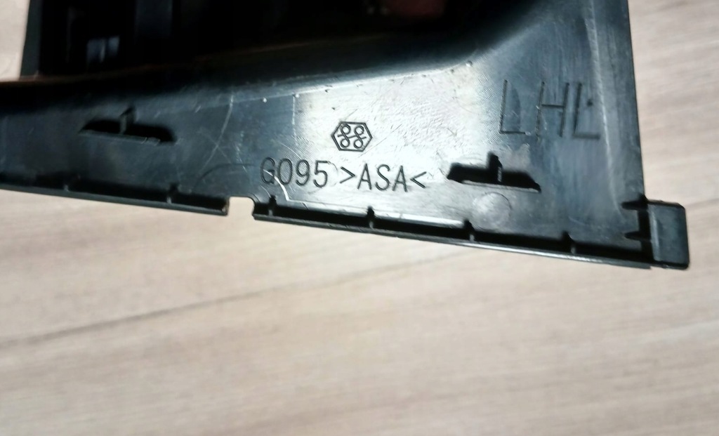 фото №5, Toyota rav4 iv заглушка крепления зеркало левая