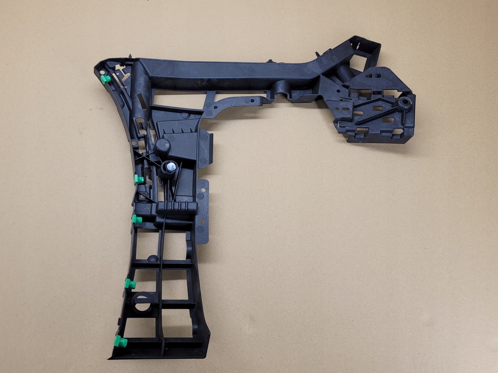 фото №14, Направляющая бампера правый задняя volvo xc90 2016- оригинальный номер 31407731