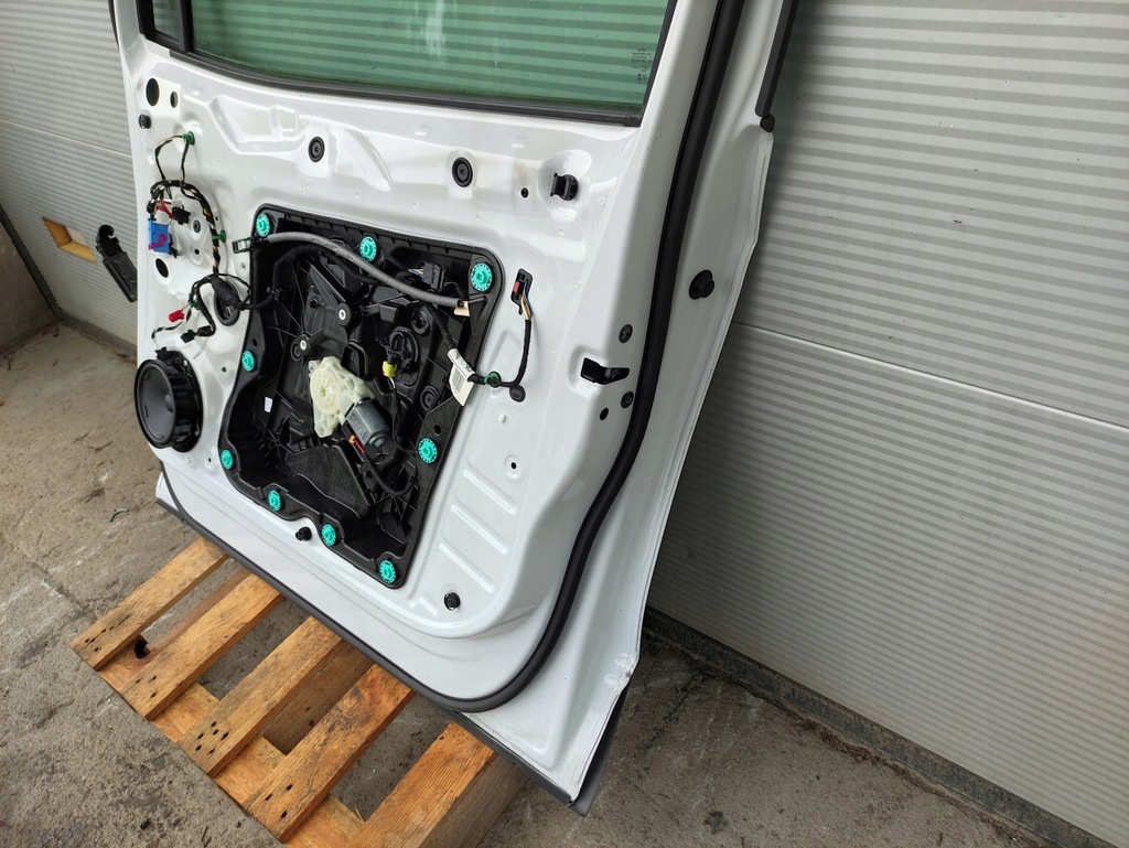 фото №12, Vw volkswagen id4 id.4 дверь правый перед правое передние 11a831312