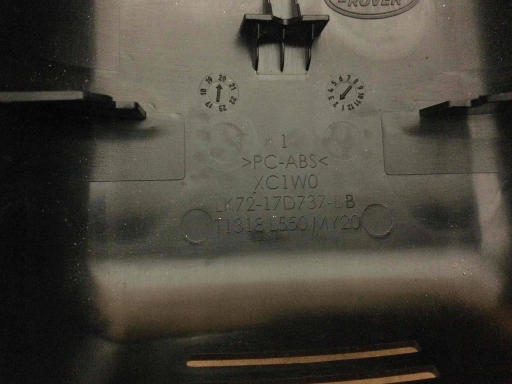 фото №4, Наклейка land rover discovery sport range rover evoque 2 r dynamic lr117449