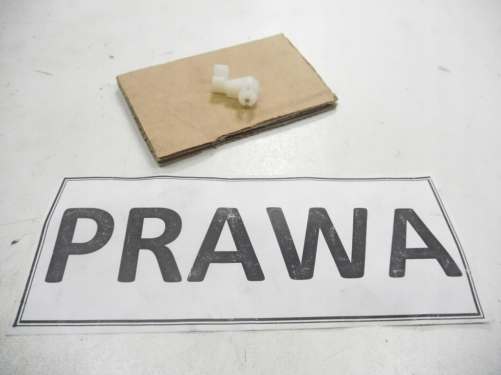 фото №6, Кронштейн, втулка ручка правой hyundai sonata оригинальный номер 81388 29000