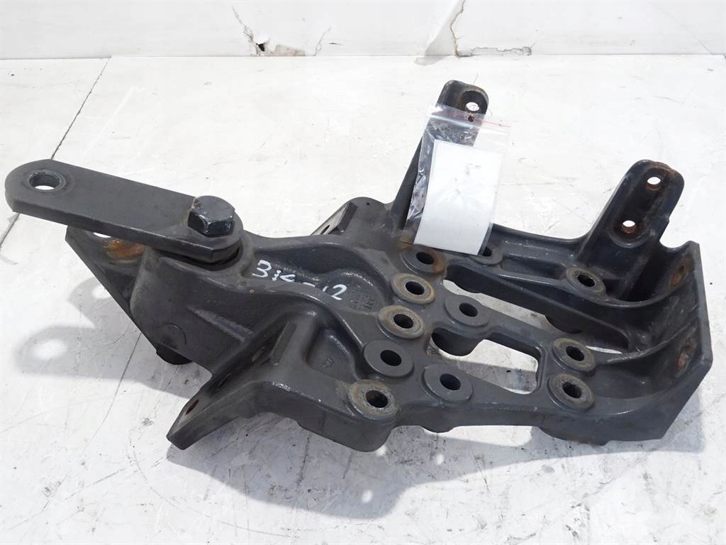 Купить Кронштейн рессора задний  левая a8603223341 mercedes actros mp4 / mp5 1845 l