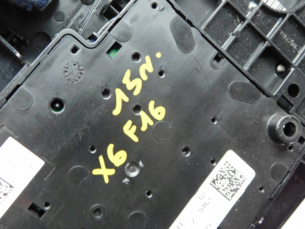 фото №8, Bmw x5 f15 x6 f16 m50d 2015r лампа освітлення кабіни