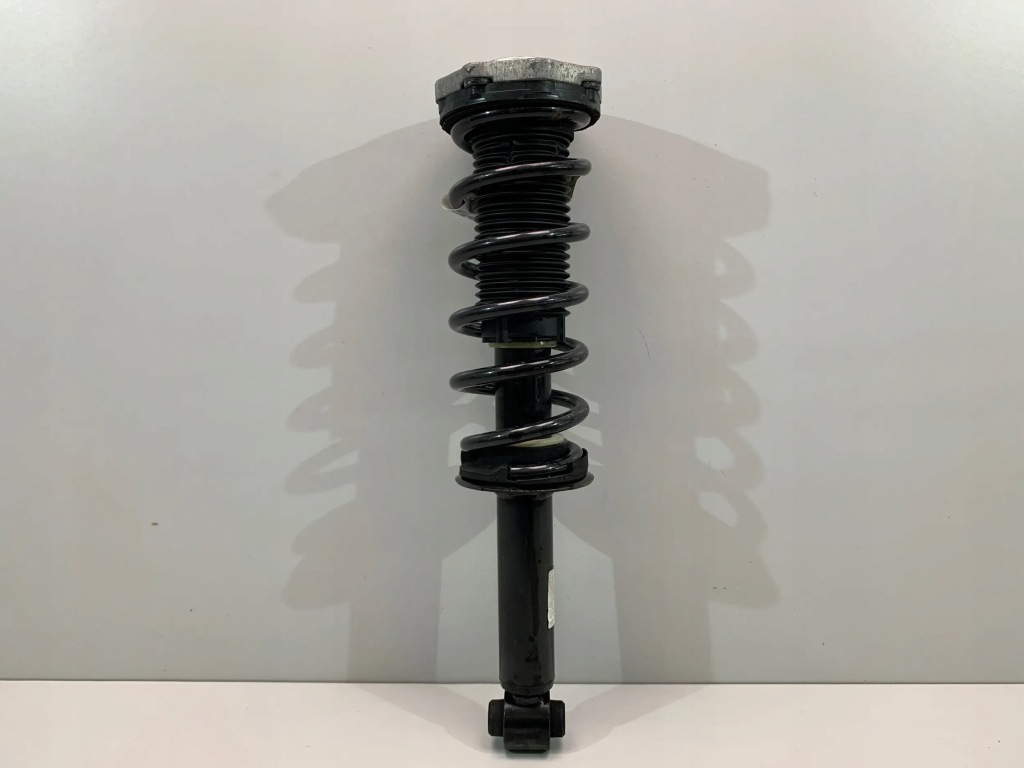 фото №1, Bmw x3 g01 амортизатор задня задній 6871802