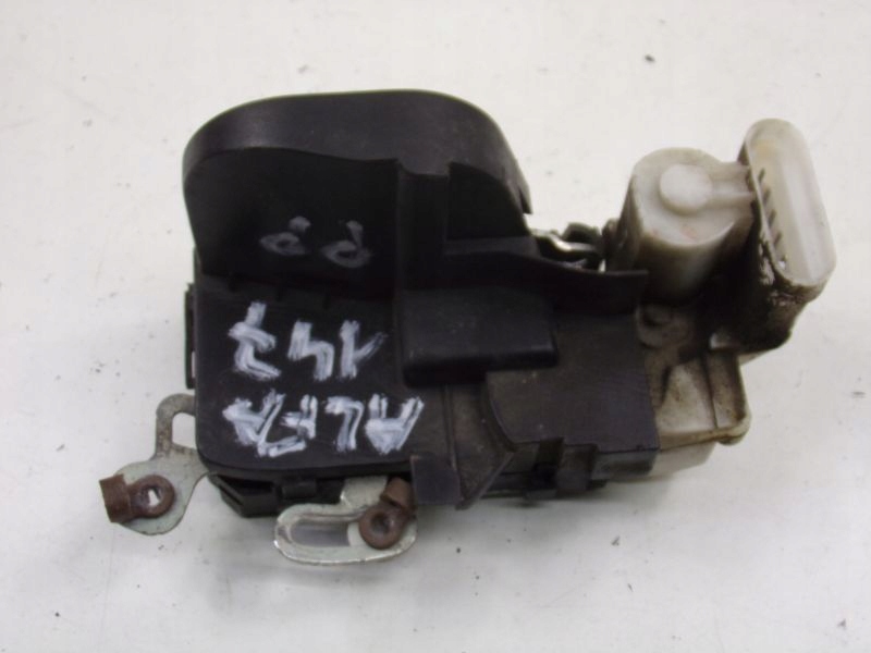 фото №4, Alfa romeo 147 01-04 замок перед правый