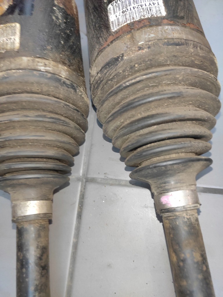 фото №7, Jeep cherokee kl 2.0 crd 13-18 приводной вал левый задняя шарнир целая 68248718aa