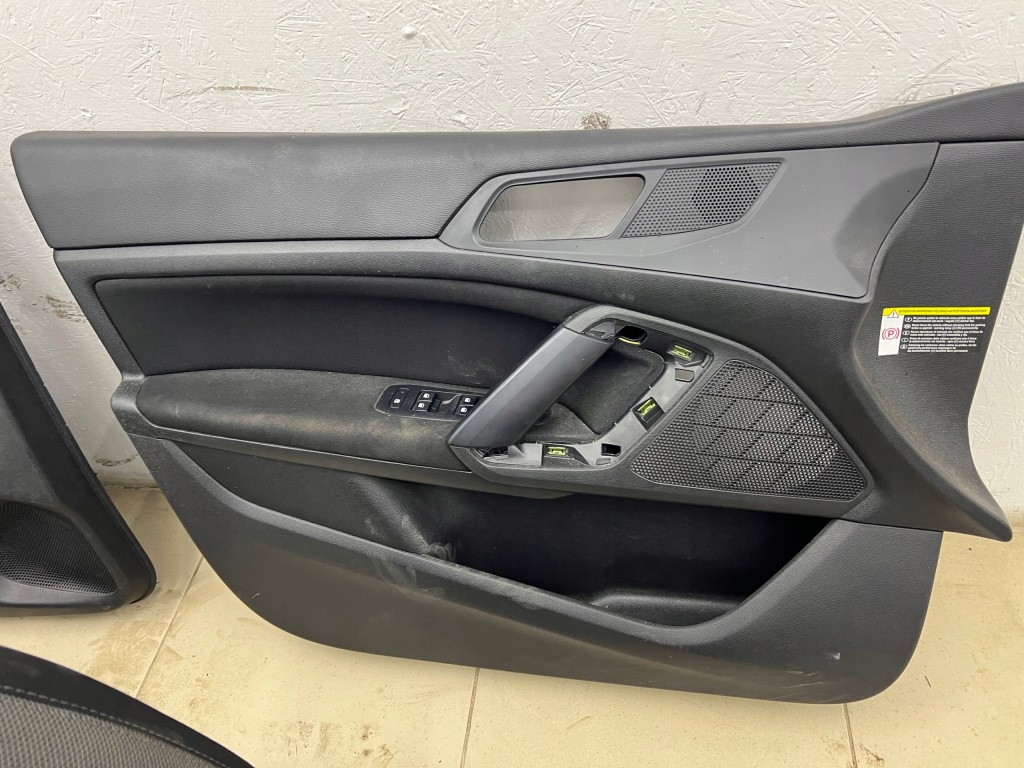 Купити Сидіння сидіння заднє сидіння обшивки комплект peugeot 308 2 t9 sw універсал 16r європа