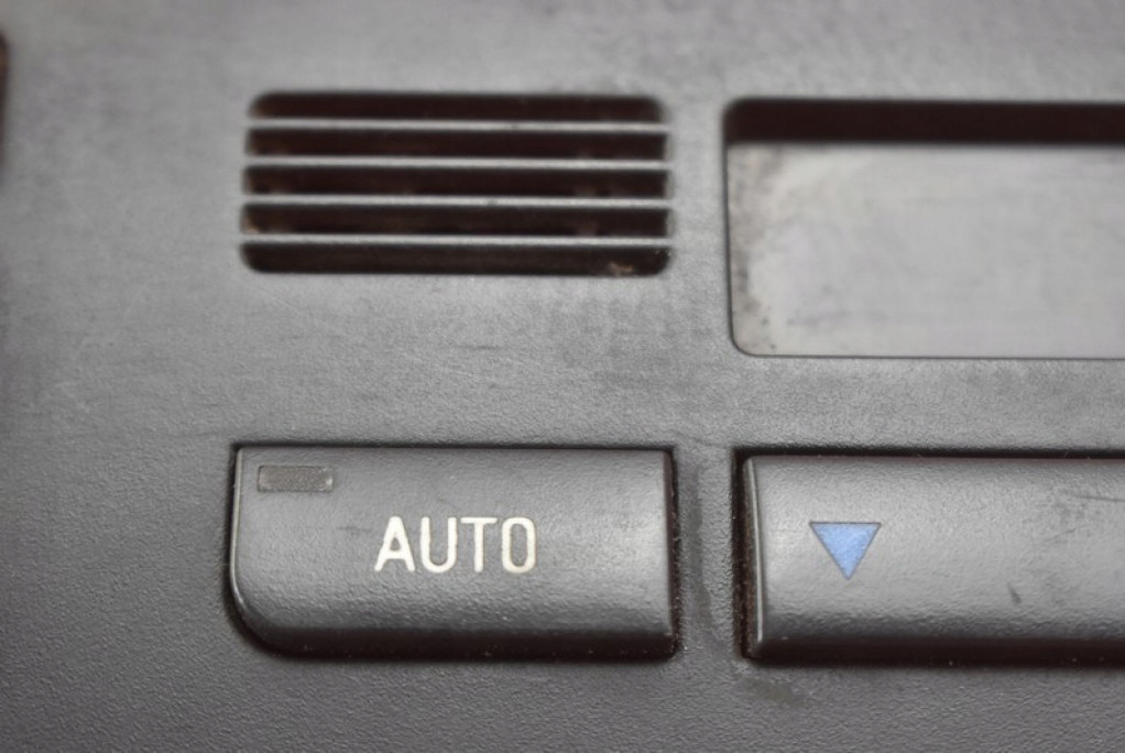 фото №12, Панель керування обдув кондиціонер 64118382446 bmw e46 97-03