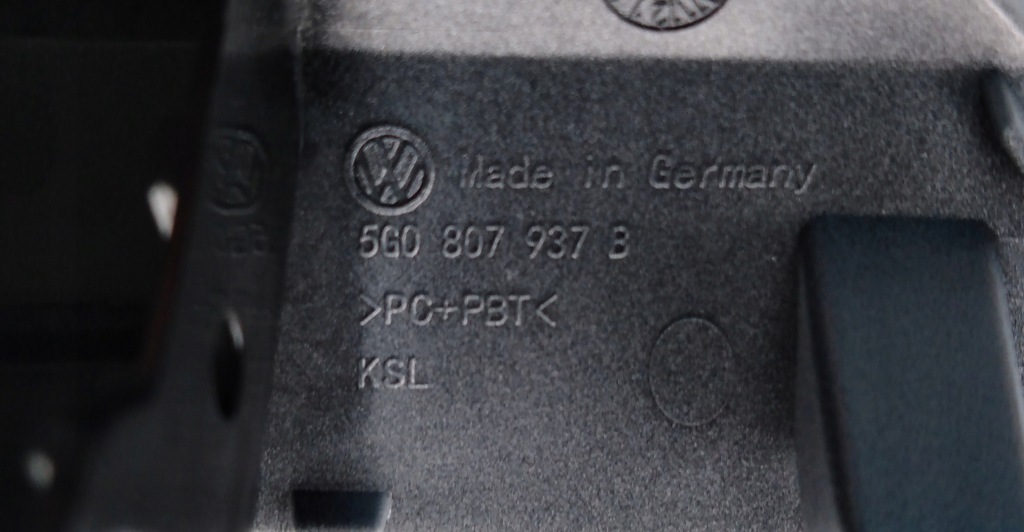 Оригінал заглушка омивача vw golf vii r20 l в Україні