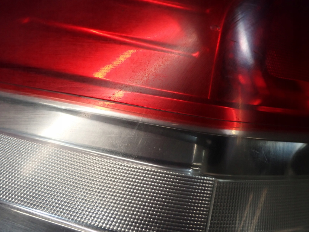 фото №7, Renault megane ii sedan 06-12 lift лампа задня ліва молдинг 8200417345