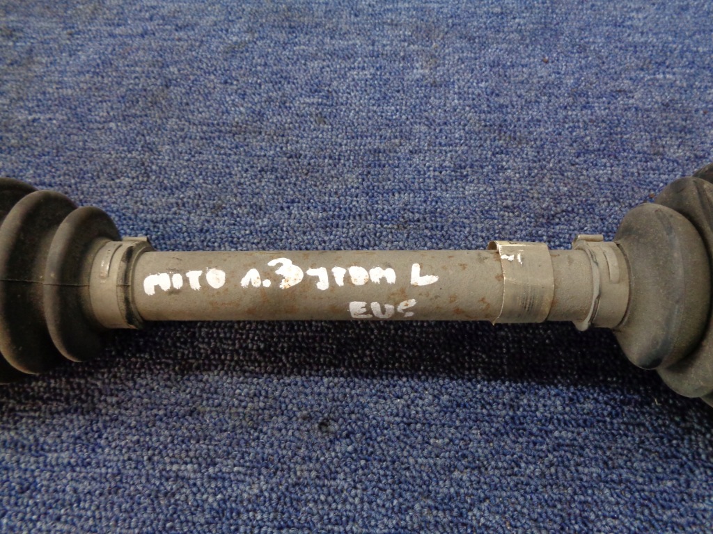 Приводной вал alfa romeo mito 1.3 jtdm 2008- левая короткий Доставка