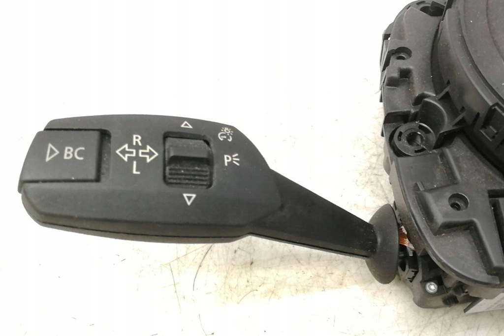 фото №13, Переключатели bmw 1 coupe e82 6989557 3.0l бензиновый 2008