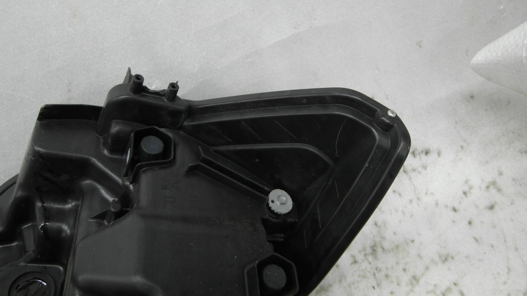 фото №8, Suzuki sx4 cross lift led лампа передня права