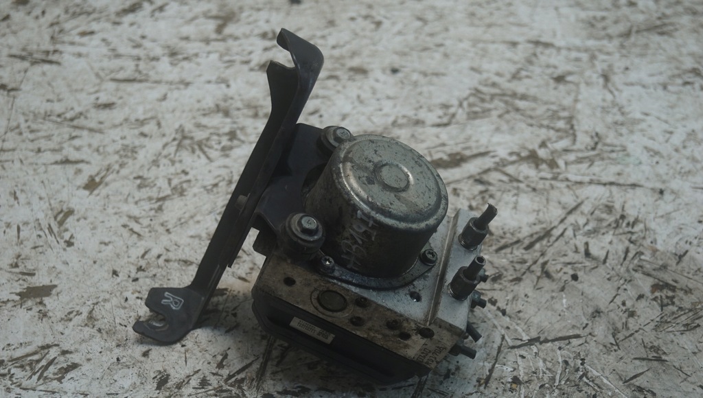 фото №8, Насос abs nissan juke f15 476601kd0a