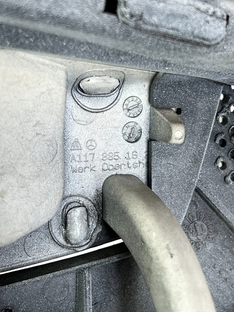 Заглушки омивачі кріплення перед mercedes w117 cla a1178851522 a1178851622 Ціна
