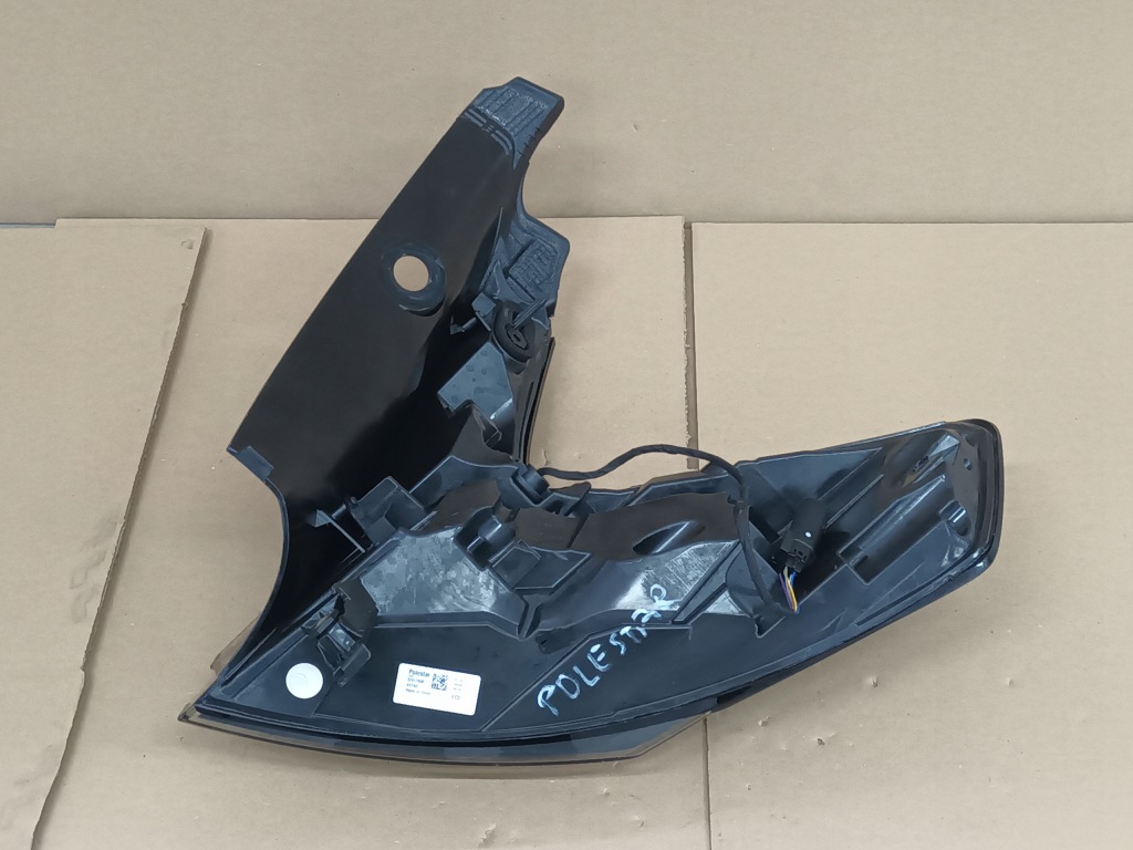 Лампа левая задняя polestar 3 задний  левый Недорого
