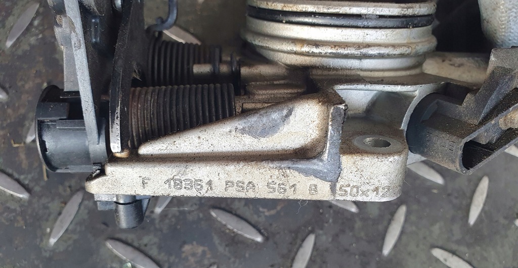 фото №3, Дросельна заслінка peugeot 306 1.6