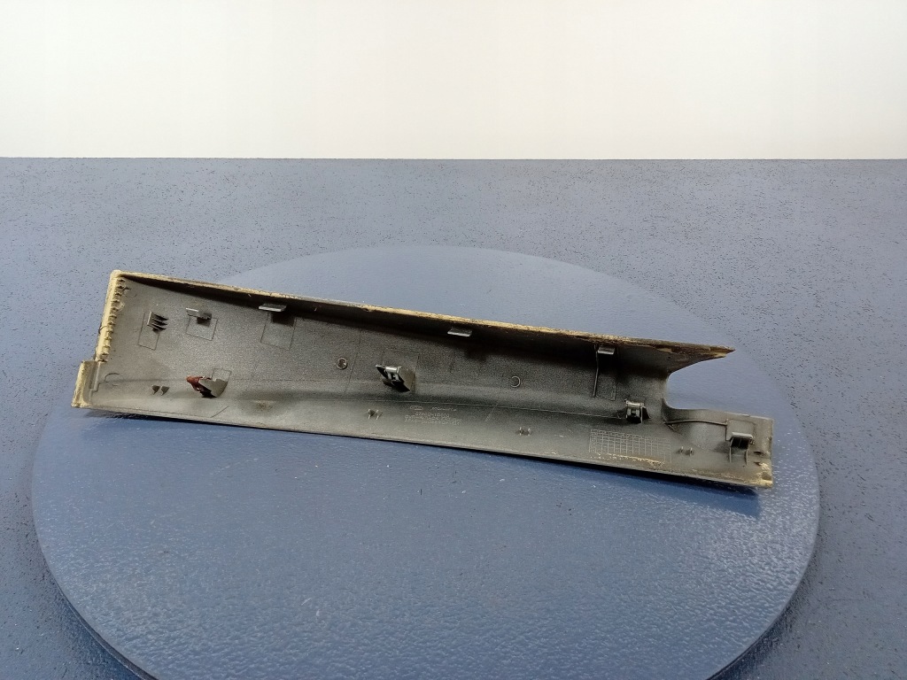 фото №4, Kia carens iii накладка рейлинг правый перед