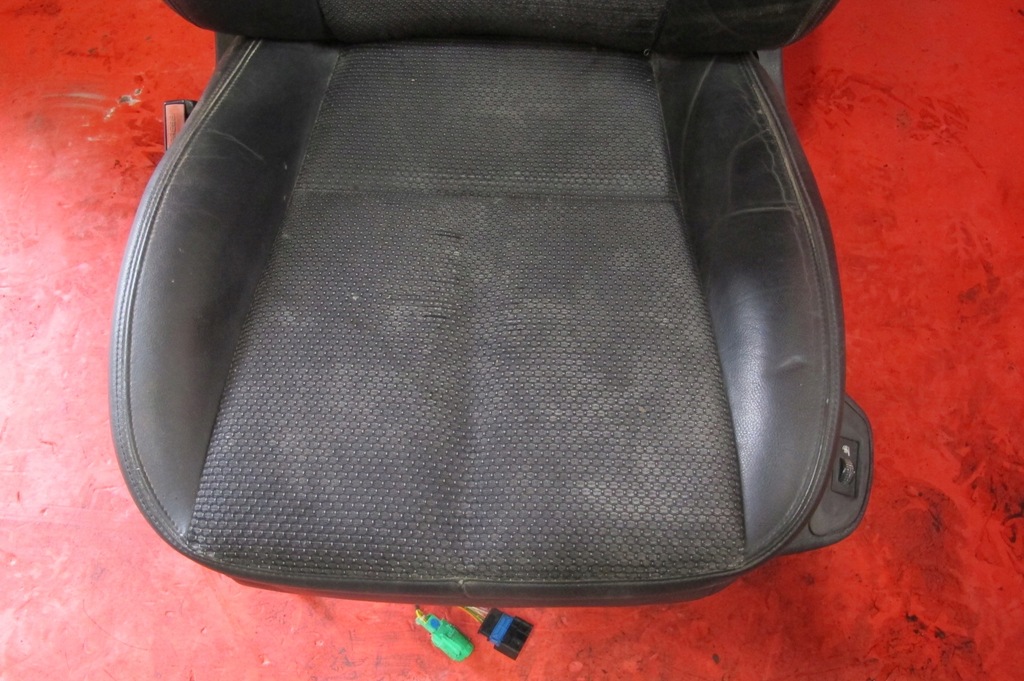 фото №13, Peugeot 407 сиденья сиденья полукожа электрический подогрев сиденье сиденье