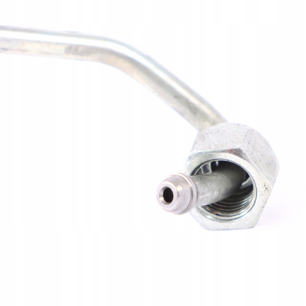 Bmw x3 g01 g11 g12 g30 g31 шланг топливный 8596231 Оригинал