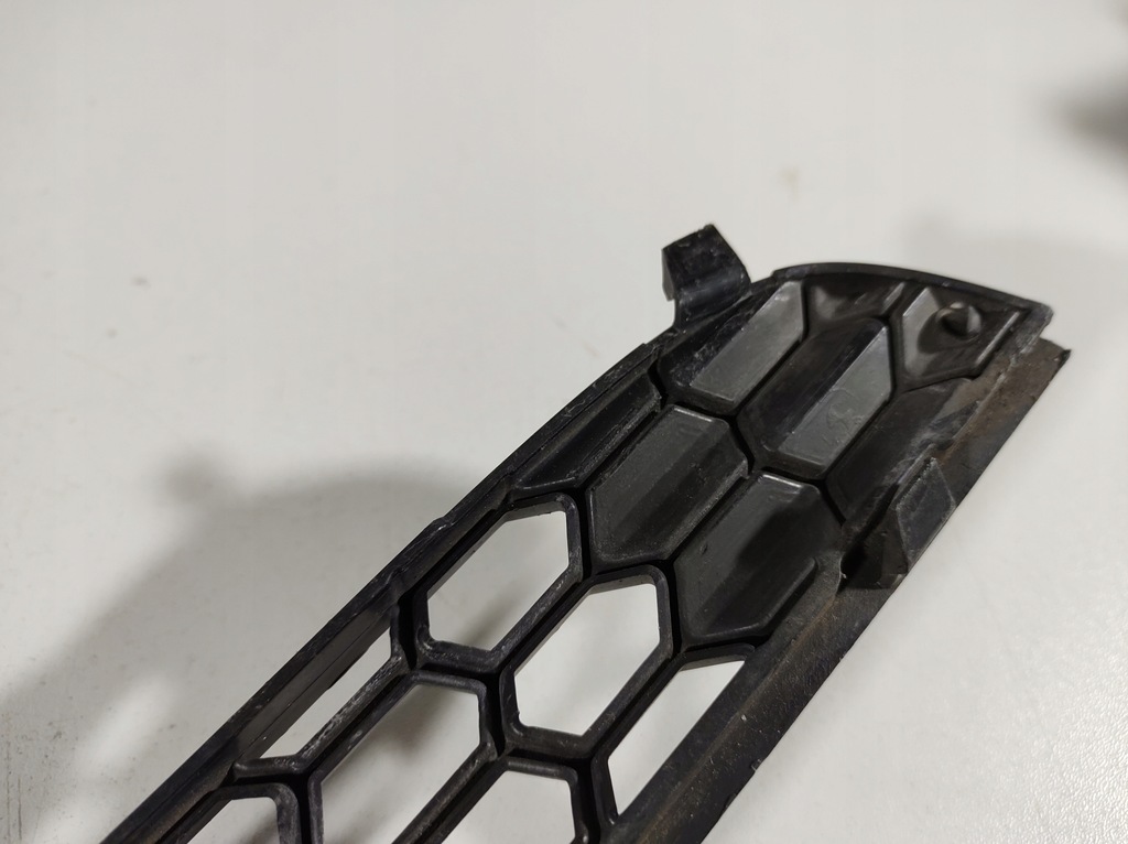 фото №12, Renault kadjar 16r- решітка бампера перед