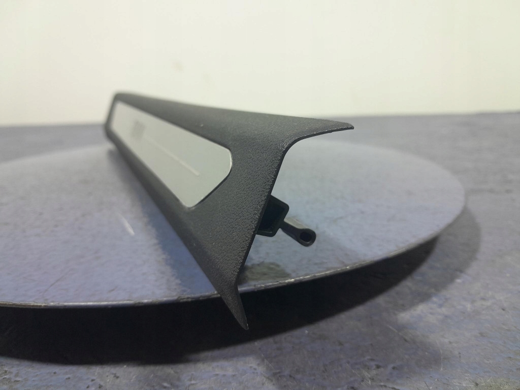 Bmw x5 g05 lci молдинг накладка поріг перед права 7434240 Недорого