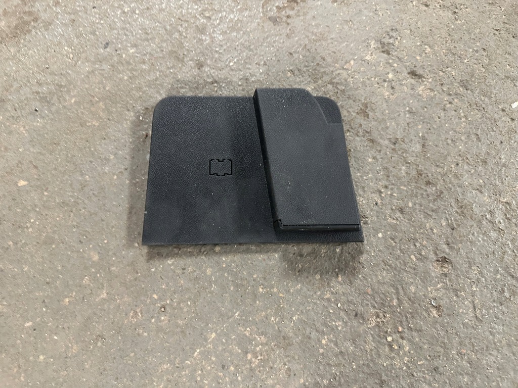 фото №1, Skoda rapid 5j toledo iv модуль aux usb туннель