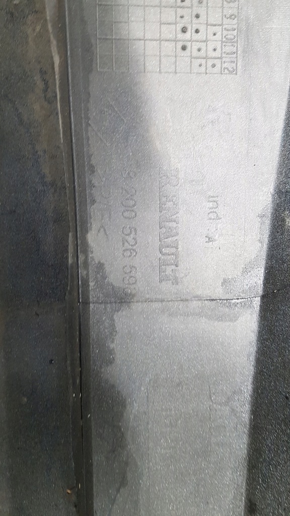 фото №2, Бампер перед передний dacia sandero 8200526596